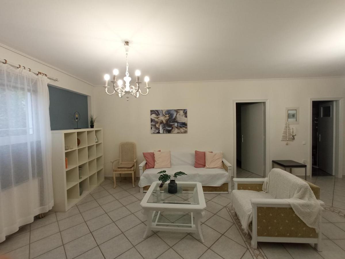 Appartement Flat With Garden Near Sea, Port And Airport à Artemi Extérieur photo